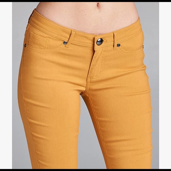 NWT - Mustard Color Women’s Skinny Jeggings - Picture 3 of 9